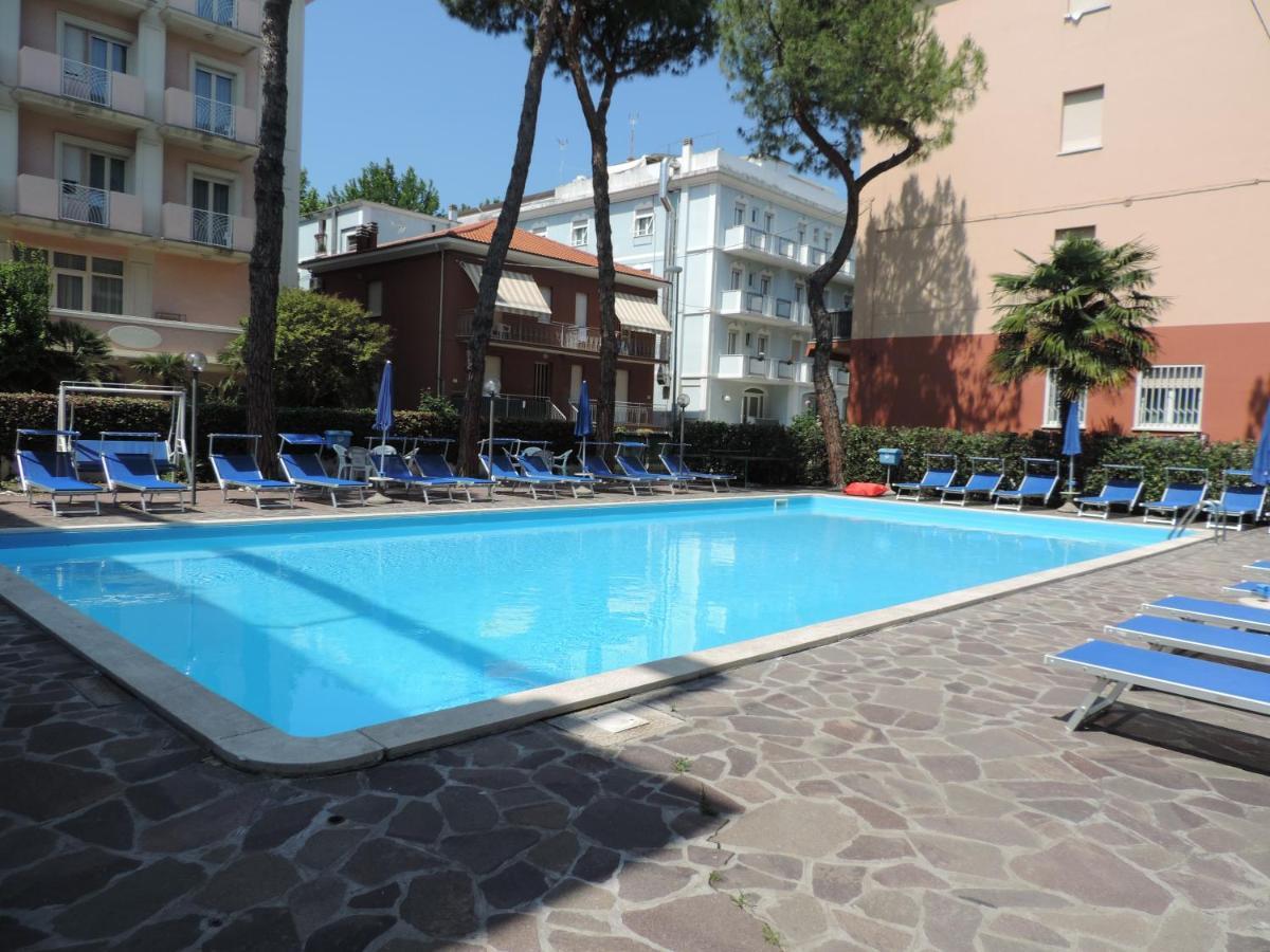 Hotel Liliana Rimini Dış mekan fotoğraf