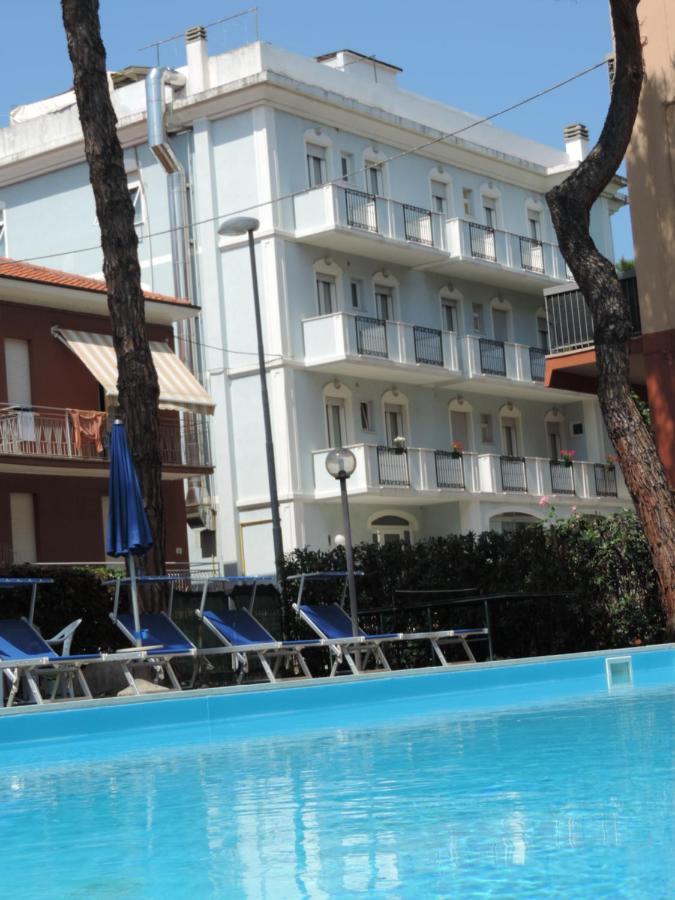 Hotel Liliana Rimini Dış mekan fotoğraf
