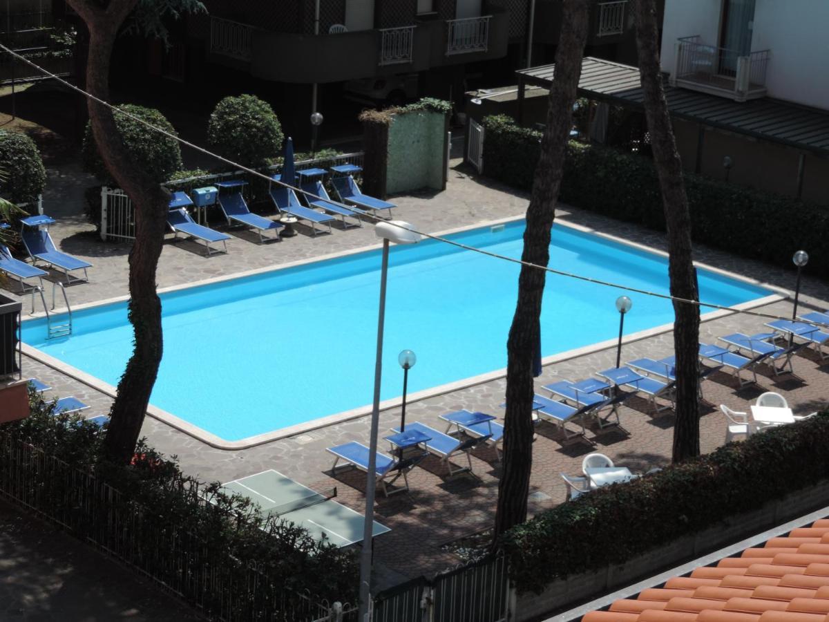 Hotel Liliana Rimini Dış mekan fotoğraf